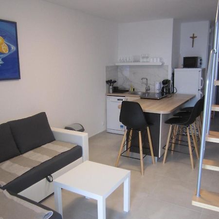 Apartman Valinor Miholascica Esterno foto