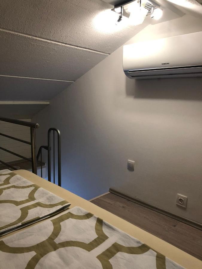 Apartman Valinor Miholascica Esterno foto
