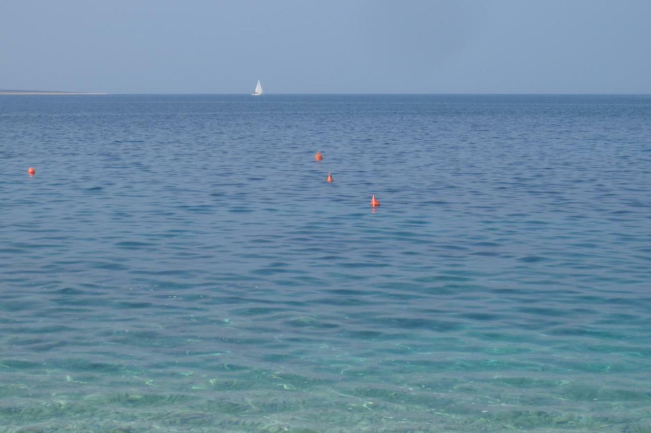 Apartman Valinor Miholascica Esterno foto