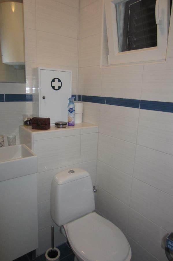 Apartman Valinor Miholascica Esterno foto