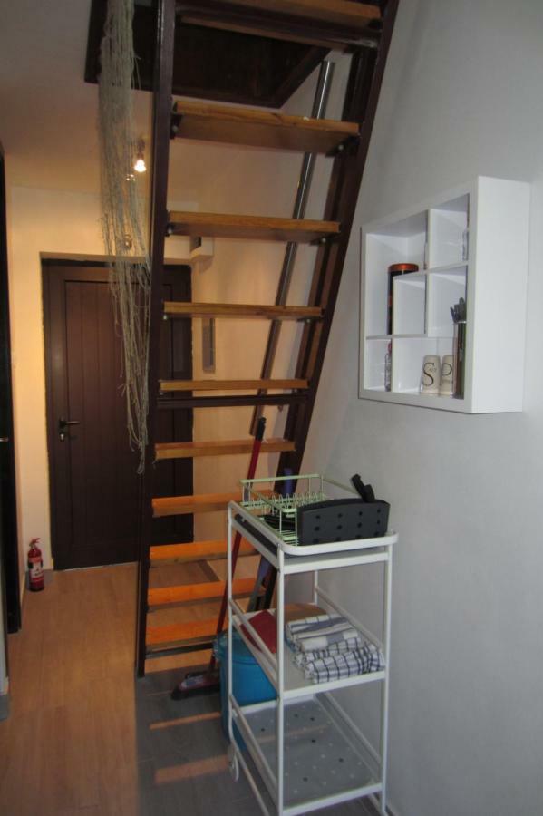 Apartman Valinor Miholascica Esterno foto
