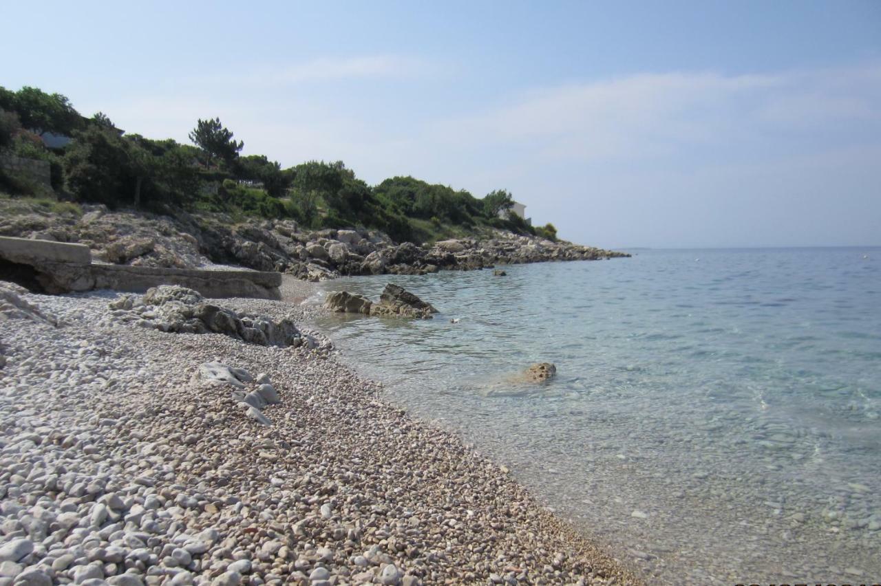 Apartman Valinor Miholascica Esterno foto