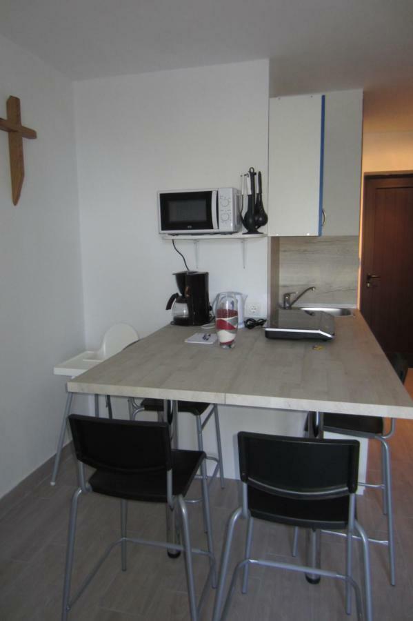 Apartman Valinor Miholascica Esterno foto