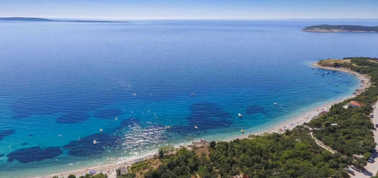 Apartman Valinor Miholascica Esterno foto